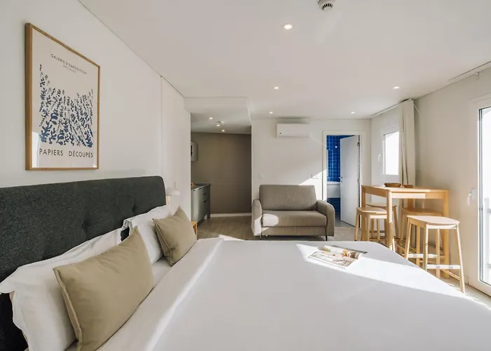 Oriente By Olala Homes 招待所 3*